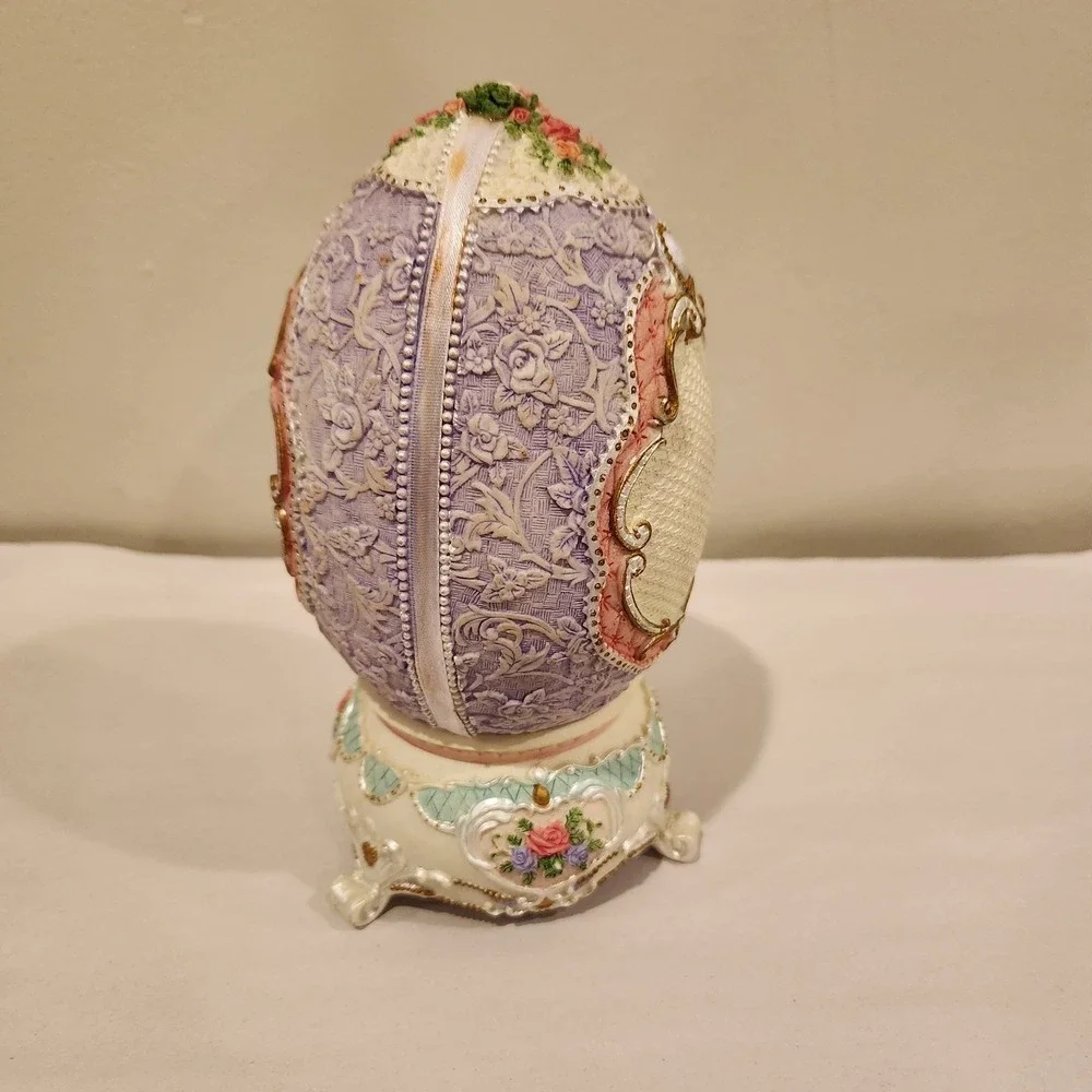 Vintage Victorian Butterfly Lavender Pedestal Egg Music Box  8in.